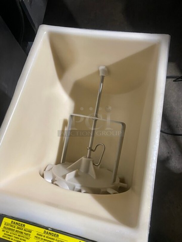 Manitowoc Commercial Countertop Ice Dispenser! Stainless Steel! MODEL M45 SN:650124188  - Image 7 of 10
