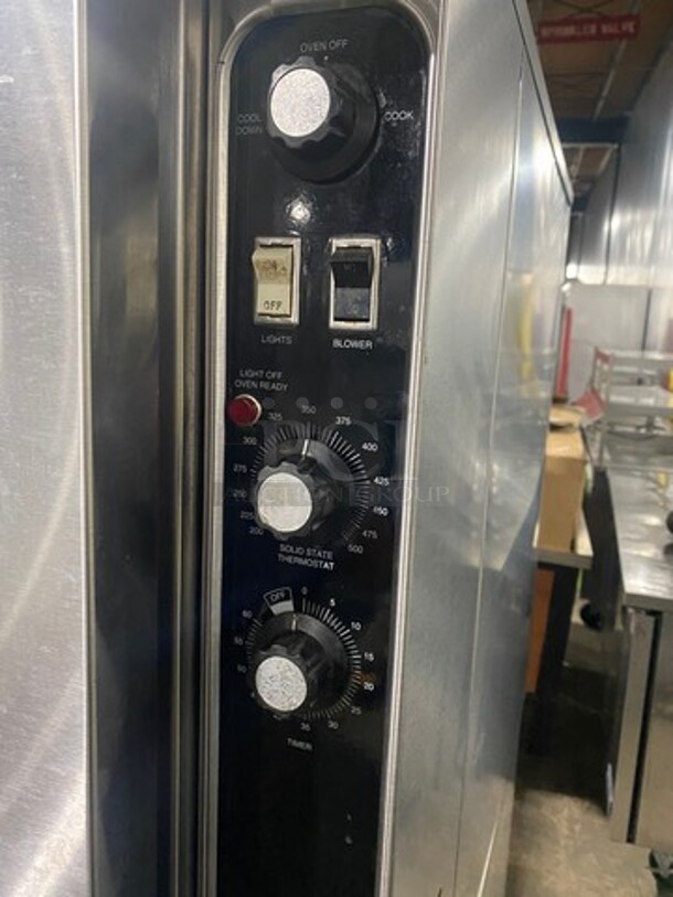 BEAUTIFUL! Blodgett Commercial Double Deck Natural Gas-Powered Full-Size Convection Ovens! With View Through Doors! With Metal Oven Racks! With Thermostatic Controls! On Legs! 2 X Your Bid Makes One Unit! - Image 9 of 11