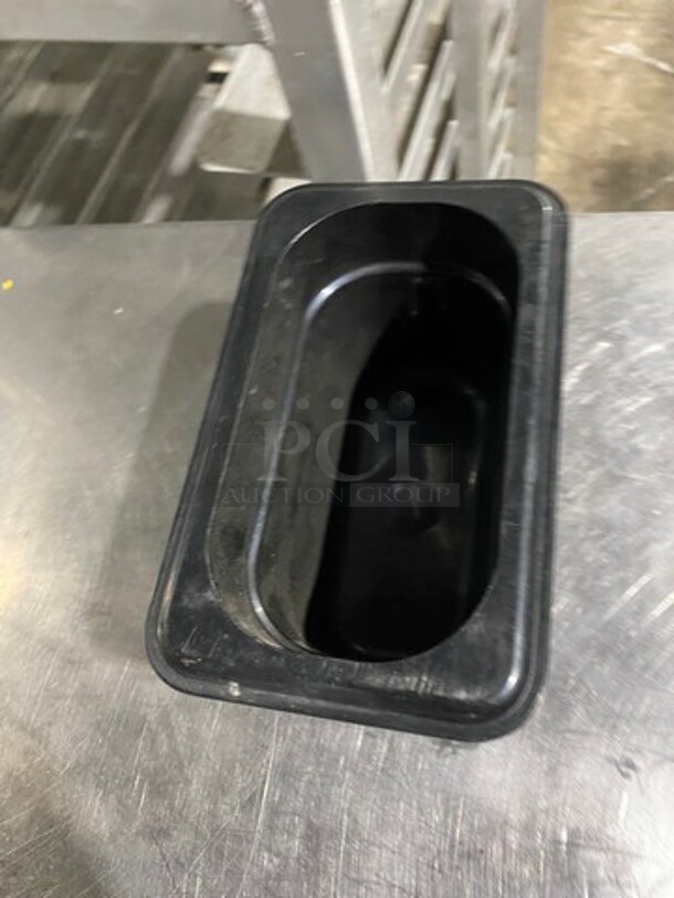 ALL ONE MONEY! Cambro Black Poly 1/9x4" Food Containers! - Image 3 of 4