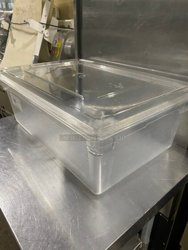 Cambro Clear Poly Food Container! With Lid! - Image 2 of 6
