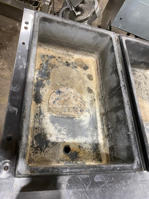Vollrath Commercial Hot Food Table w/ (3) Wells! Natural Gas Powered! On Commercial Casters!  Working When Removed! MODEL 38003 120V  - Image 6 of 11