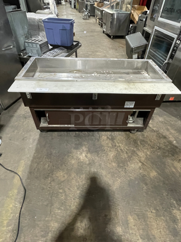 Duke Commercial Refrigerated Cold Pan! With Commercial Cutting Board! Stainless Steel Body! On Casters! Model: DCDPAH4MM SN: 09060168 115V 60HZ 1 Phase