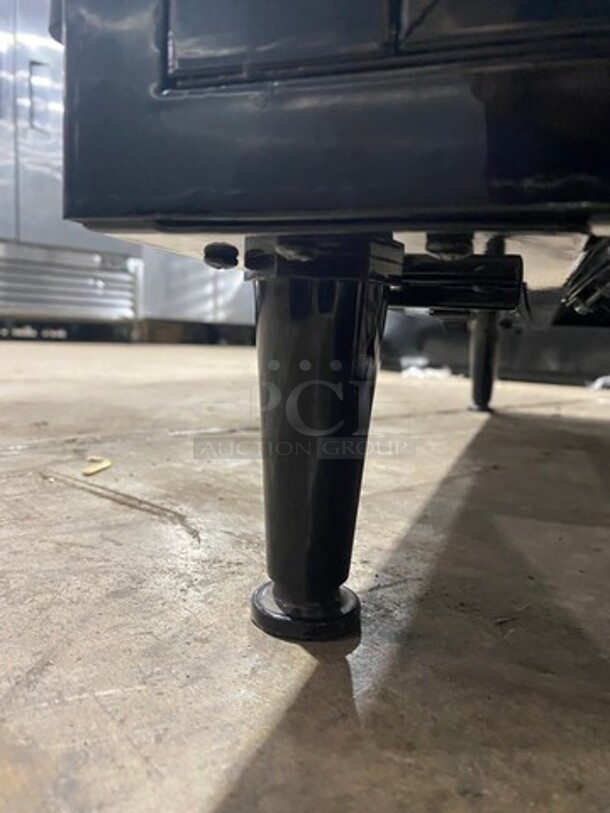 Federal Industries Commercial Countertop Dry Case Merchandiser! With View Through Doors And Sides! With Racks! Model: SB28SS SN: 0702134216532 120V 60HZ 1 Phase - Image 9 of 10