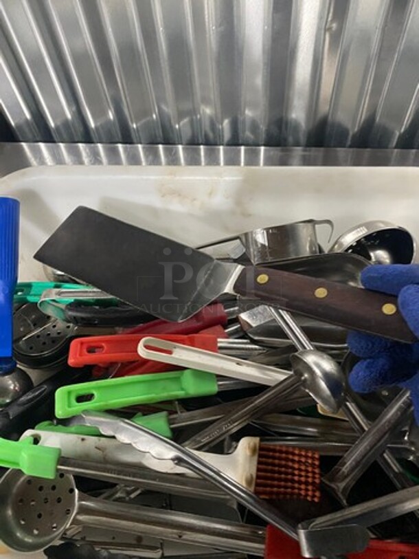 ALL ONE MONEY! Assorted Kitchen Supplies! Spatulas, Scoops, Ladles, & More! - Image 6 of 6