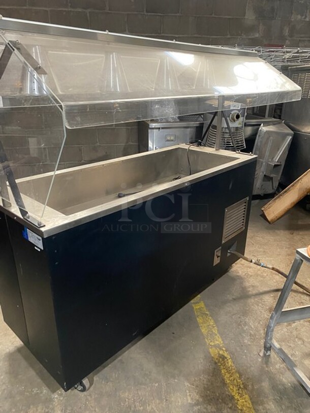 Vollrath Commercial Refrigerated Food Serving Station Counter/ Cold Pan! With Sneeze Guard! With Lowering Prep Line! Stainless Steel Body! On Casters! Model: R3871660 SN: B31500809205001 120V 60HZ 1 PH - Image 4 of 9