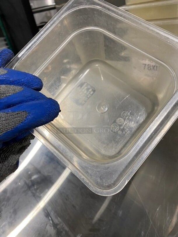 Cambro Clear Poly Food Containers! 15x Your Bid! - Image 8 of 9