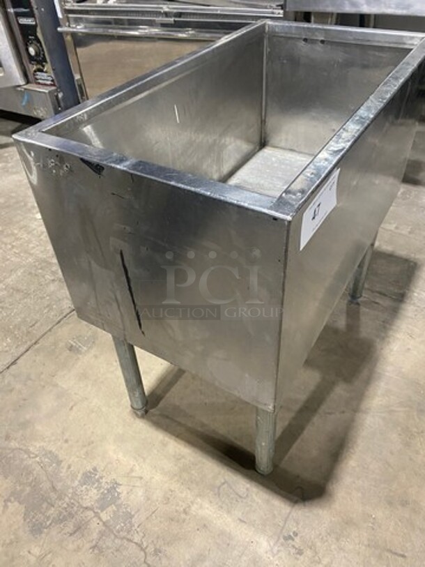 All Stainless Steel Insulated Ice Bin! On Legs!  - Image 2 of 7