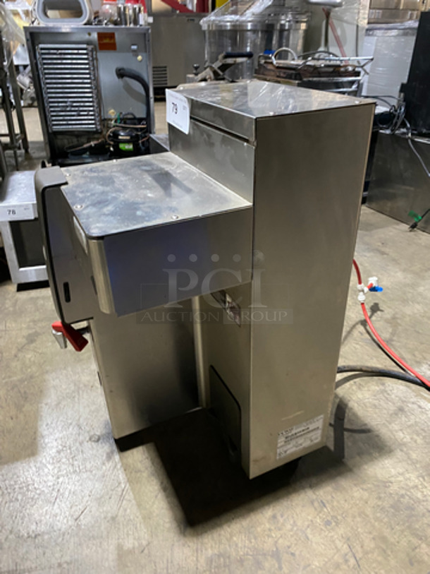Fecto Commercial Countertop Coffee Brewer Machine! All Stainless Steel! On Small Legs! Model: CBS-2131-XTS SN: 21317202176211 120/208/240V 60/80HZ 1 Phase - Image 2 of 7