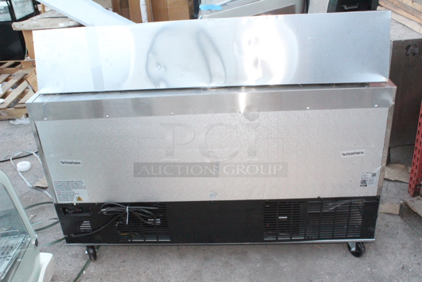 BRAND NEW SCRATCH & DENT! Avantco SS-PT-60M-HC 60" 2 Door Mega Top Stainless Steel Refrigerated Sandwich Prep Table. S/N: 130230645 60-1/4x35x45-7/8 Unit is dented and damaged. See photos. - Image 4 of 6