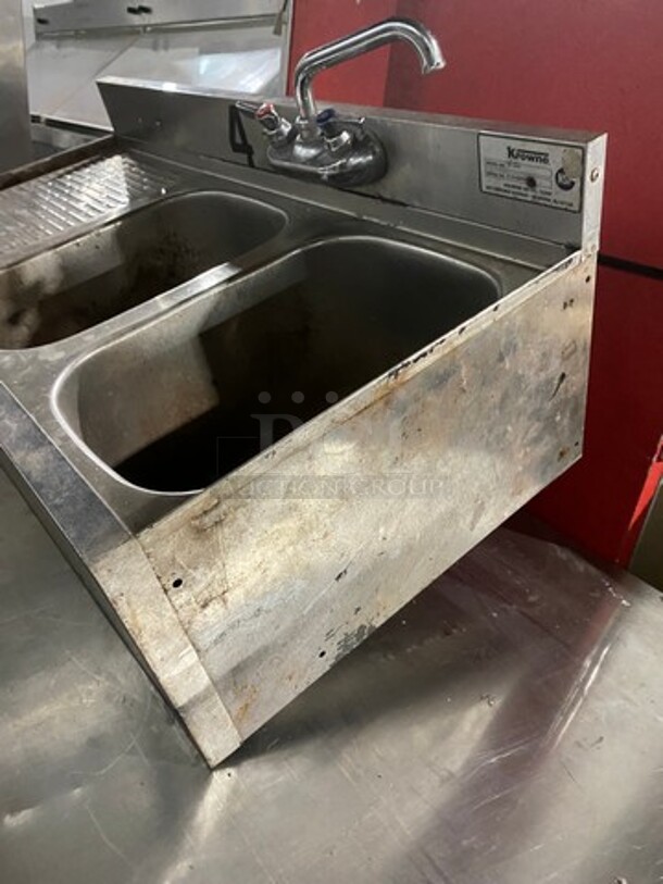 Krowne Commercial 2 Bay Bar Back Sink! With Drain Board! With Back Splash! With Faucets And Handles! All Stainless Steel! Model: 1832R SN: 010300060 - Image 3 of 9