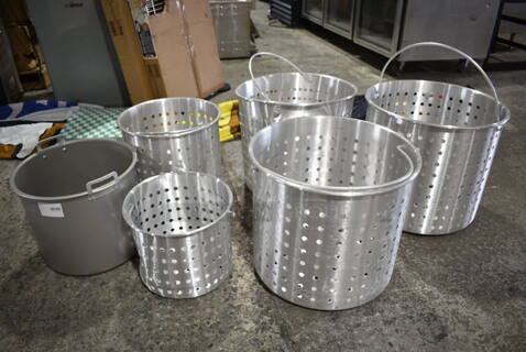 6 BRAND NEW! Metal Items; 5 Steamer Pot Inserts and 1 Stock Pot. 6 Times Your Bid!