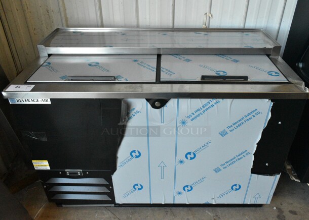 BRAND NEW SCRATCH AND DENT! Beverage Air DW49HC-B-29 50" Black Frosty Brew Deep Well Bottle Cooler. 115 Volts, 1 Phase. Tested and Working! - Image 2 of 8