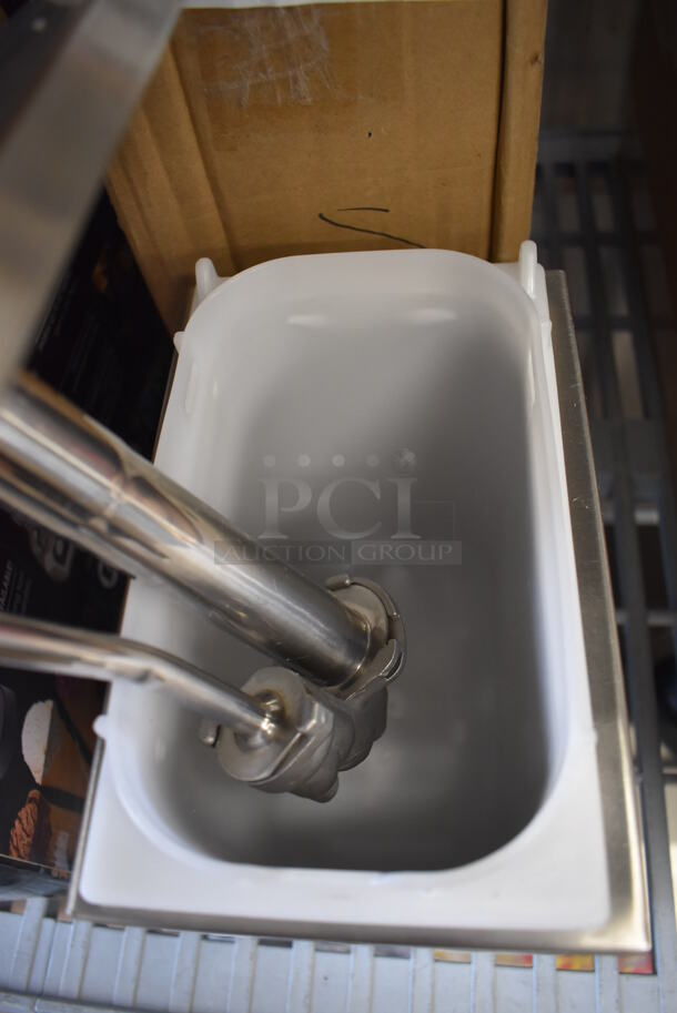 BRAND NEW IN BOX! ServSense Single 2 Qt. Stainless Steel Condiment Dispenser. 5x12x13 - Image 4 of 5