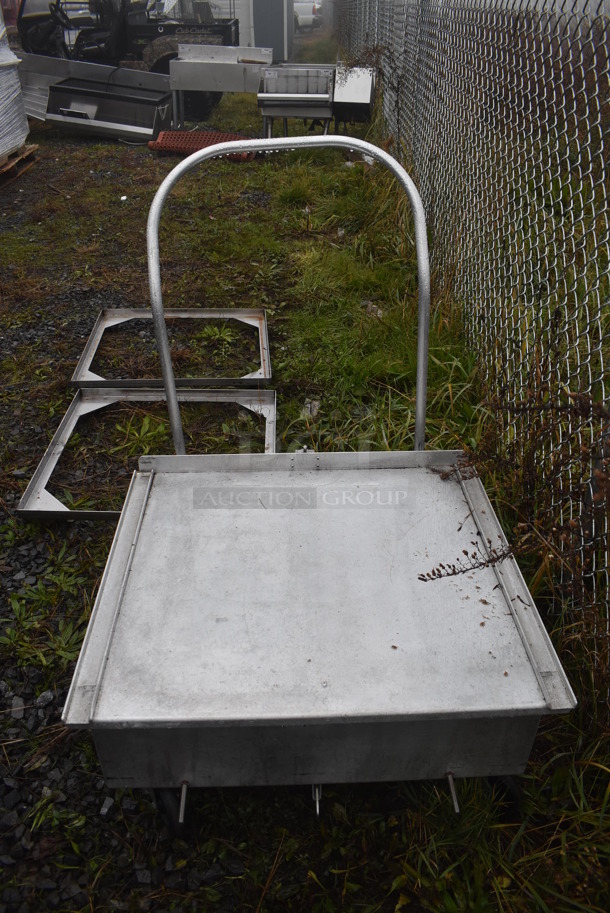 Metal Commercial Cart on Commercial Casters. 28x36x40 - Image 5 of 5