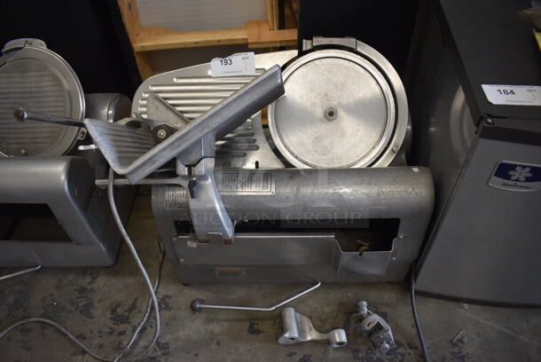 Hobart Metal Commercial Countertop Automatic Meat Slicer. 26x19x23. Tested and Working! - Image 2 of 8