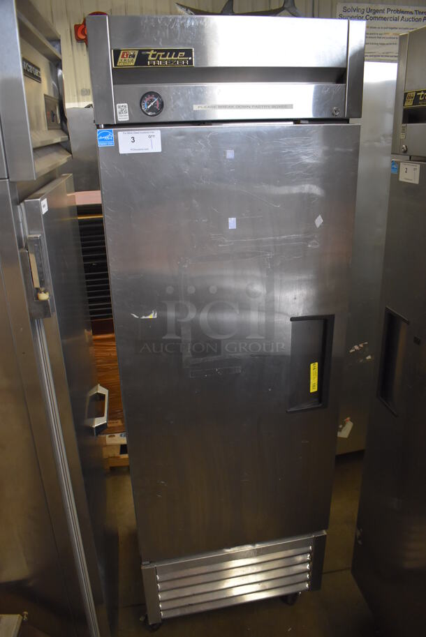2013 True T-23F ENERGY STAR Stainless Steel Commercial Single Door Reach In Freezer w/ Poly Coated Racks on Commercial Casters. 115 Volts, 1 Phase. 27x30x83.5. Tested and Working! - Image 3 of 6