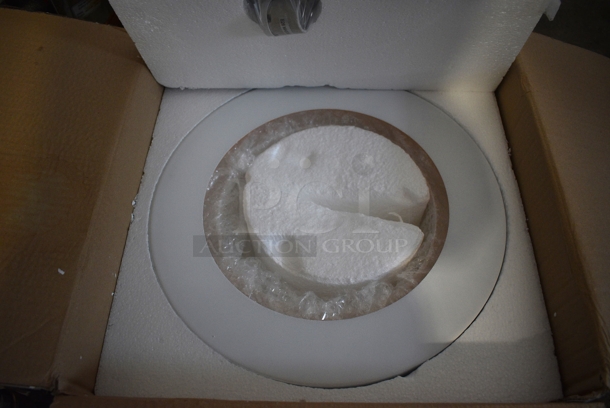 BRAND NEW SCRATCH AND DENT! B4106 Light Fixture - Image 1 of 3