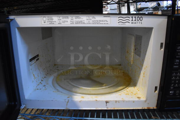 General Electric JES1855PBH 04 Metal Countertop Microwave Oven. 120 Volts, 1 Phase. 24x18x13.5 - Image 5 of 6