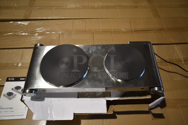 BRAND NEW SCRATCH AND DENT! Avantco 177EBS102 Stainless Steel Commercial Countertop Electric Powered 2 Burner Range. 120 Volts, 1 Phase.  - Image 2 of 4