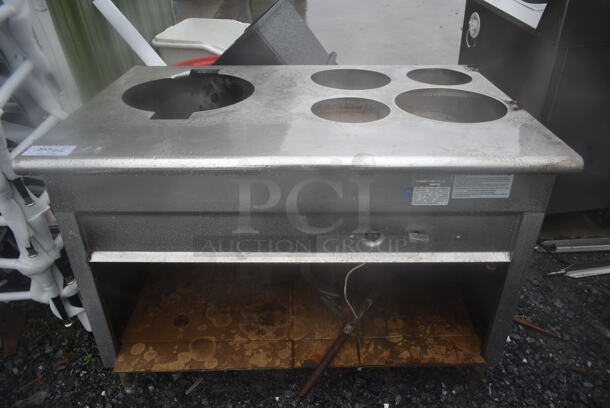 Century Kitchen CSC Stainless Steel Commercial Gas Powered Steam Table w/ Metal Under Shelf. 