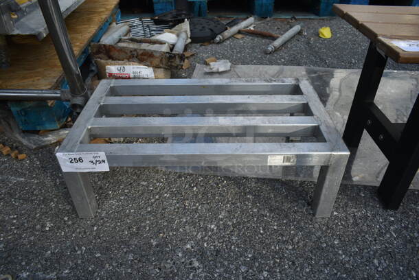 Winco ASDR-1424 Metal Commercial Dunnage Rack. 