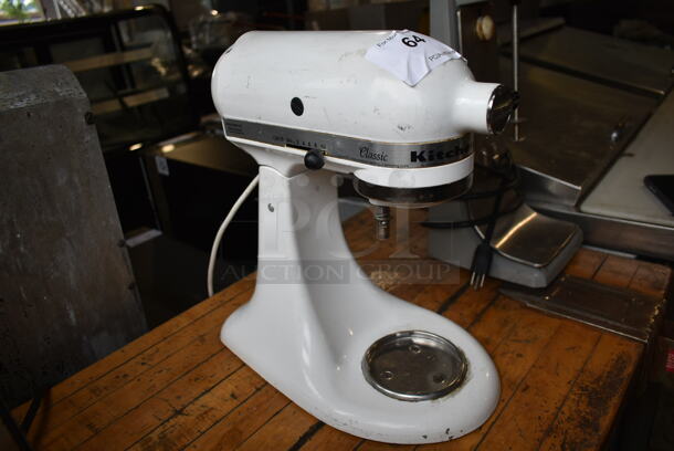 KitchenAid K45SSWH Metal Countertop 4.5 Quart Planetary Dough Mixer. 120 Volts, 1 Phase. Tested and Working! - Image 3 of 9