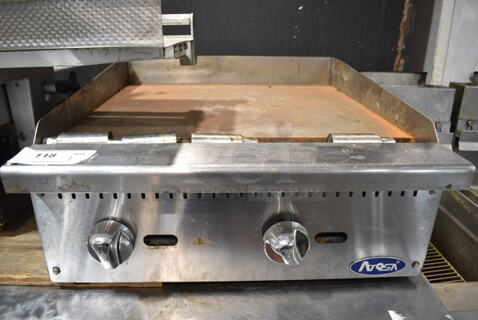 Atosa Stainless Steel Commercial Countertop Natural Gas Powered Flat Top Griddle. 