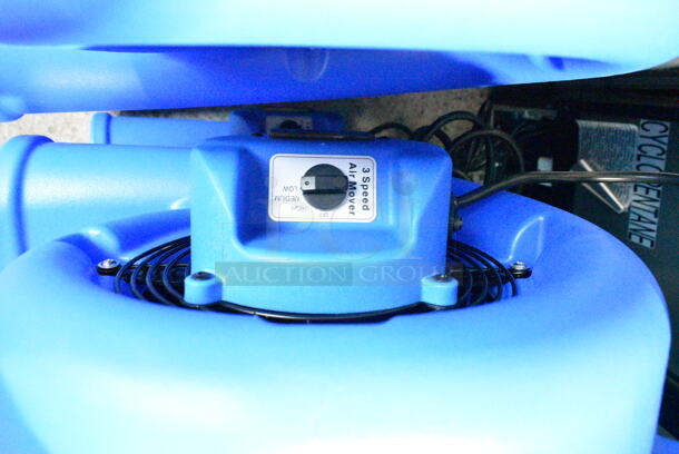 2 BRAND NEW SCRATCH AND DENT! 2024 Lavex 761AMLV50W 3-Speed Compact Air Mover with Telescoping Handle and Wheels. 115 Volts, 1 Phase. 2 Times Your Bid! Tested and Working! - Image 6 of 9