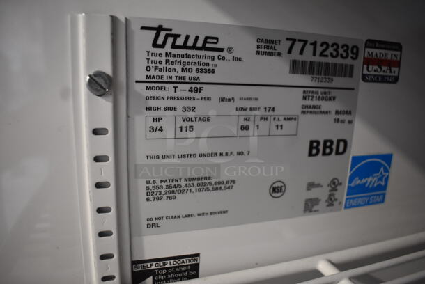 2013 True T-49F Commercial Stainless Steel Two Section Reach In Freezer With Polycoated Racks on Commercial Casters. 115V/1 Phase Tested And Working - Image 6 of 7