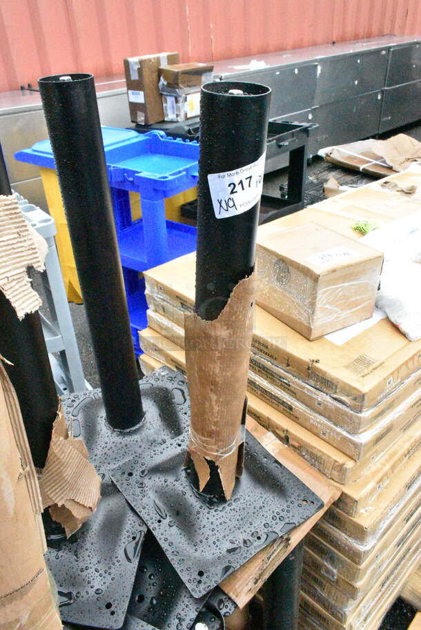 19 BRAND NEW SCRATCH AND DENT! Lancaster Table & Seating 427TBCLRD325 Excalibur 3" Standard Height Outdoor Table Base Column. 19 Times Your Bid!  - Image 3 of 5