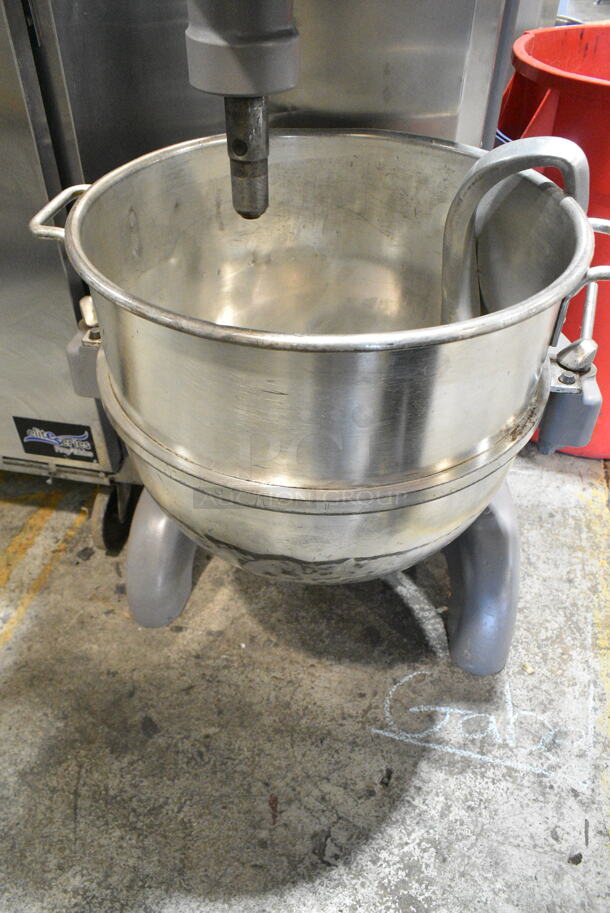 Hobart H-600 Metal Commercial Floor Style 60 Quart Planetary Dough Mixer w/ Mixing Bowl and Dough Hook Attachment. 208 Volts, 3 Phase. - Image 2 of 9