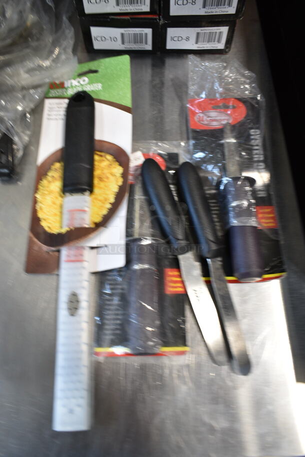 11 Various BRAND NEW! Utensils Including Basting Spoon, Cheese Slicer, Zester, Oyster Openers. 11 Times Your Bid! - Image 4 of 5
