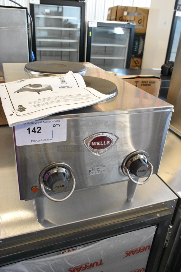 BRAND NEW SCRATCH AND DENT! Wells H70 Stainless Steel Commercial Countertop Electric Powered 2 Burner Hot Plate Range. 208/240 Volts, 1 Phase.  - Image 2 of 7