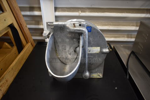 Metal Commercial Pelican Head w/ Grating Blade.