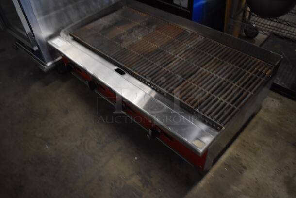 Avantco ATRC-48 Stainless Steel Commercial Countertop Natural Gas Powered Charbroiler Grill. 140,000 BTU.  - Image 3 of 5