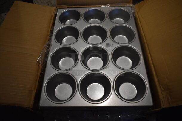 24 BRAND NEW IN BOX! Focus Metal 12 Cup Muffin Baking Pans. 13x18x2. 24 Times Your Bid!