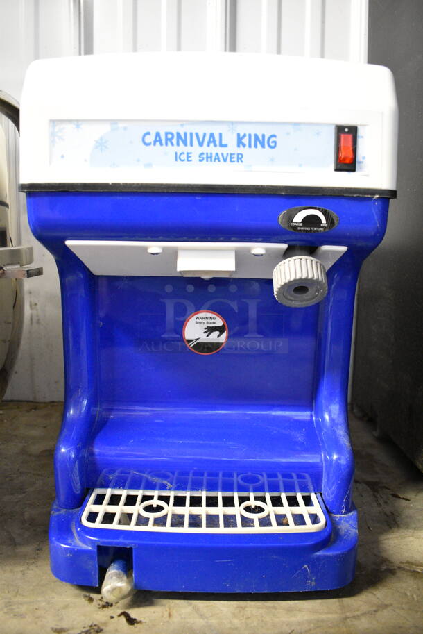 BRAND NEW SCRATCH AND DENT! Carnival King 382ICS250 Metal Countertop Ice Shaver. 120 Volts, 1 Phase. Tested and Working! - Image 4 of 6