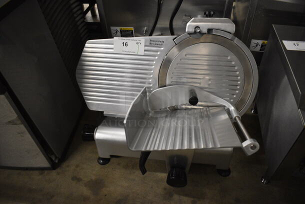 Avantco Model 177SL312 Stainless Steel Commercial Countertop Meat Slicer w/ Blade Sharpener. 110-120 Volts, 1 Phase. 26x18x19. Tested and Working!