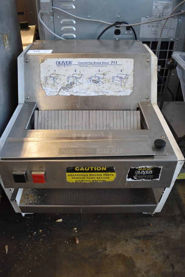 Oliver Model 711 Stainless Steel Commercial Bread Loaf Slicer. 115 Volts, 1 Phase. 23x28x22. Tested and Working!