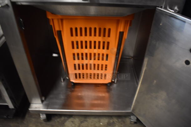 2016 Zumex 05228 Commercial Stainless Steel Speed Pro Tank Podium D&C Juicer Machine With 1 Door Cabinet On Commercial Casters. 115V. Tested And Working! - Image 7 of 8