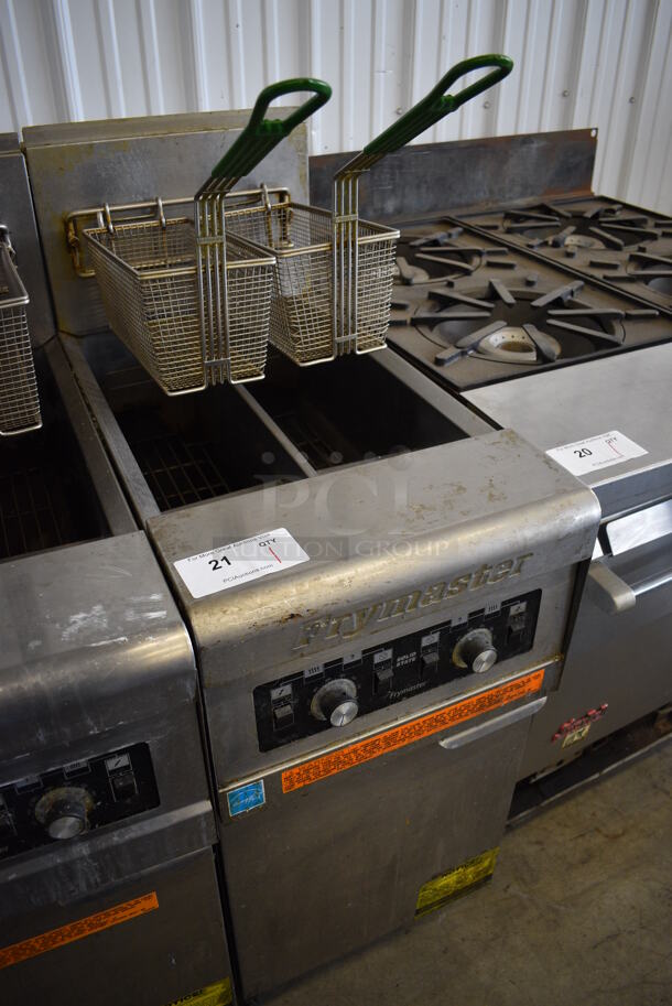Frymaster Model PH155-2SC ENERGY STAR Stainless Steel Commercial Floor Style Natural Gas Powered Deep Fat Fryer w/ 2 Metal Fry Baskets on Commercial Casters. 40,000 BTU. 15.5x30x46 - Image 2 of 7