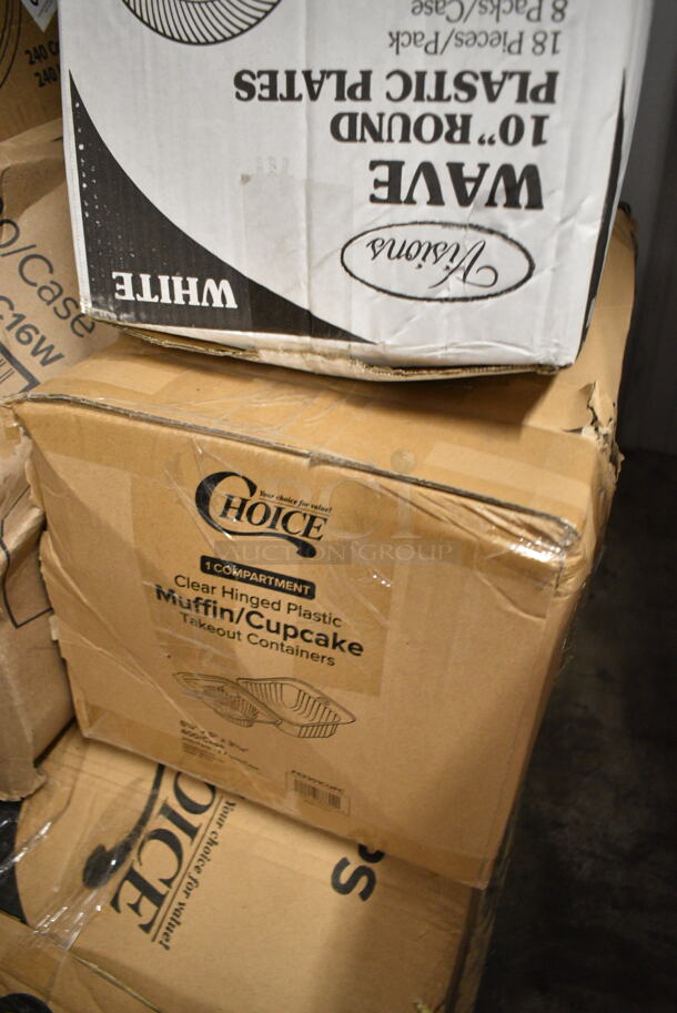 PALLET LOT of 25 BRAND NEW Boxes Including 500CC9 Customizable Plastic Squat Cold Cup, 2 Box Choice Shorty Paper SOS Bag, 500LFLAT Choice Clear Flat Lid with Straw Slot - 9, 12, 16, 20, and 24 oz. - 1000/Case, 394365M Noble Medium Gloves, 347RP10WHSS Visions Wave 10" White Plastic Plate - 144/Case, Choice Muffin Cupcake Containers, 500CC32P Clear PET Plastic Cold Cup - 32 oz, 760PCC16W 16 oz. White Poly Paper Cold Cup, 128HD8COMBO ChoiceHD 8 oz. Microwavable Translucent Plastic Deli Container and Lid Combo Pack - 240/Case, 130TONG6BLK Black Disposable Plastic Tongs, 760PCC16 Choice 16 oz. Poly Paper Cold Cup - 1000/Case, Dessert Cups, Dart 85HT1R 8" x 8" x 3" White Foam Square Take Out Container with Perforated Hinged Lid. 25 Times Your Bid! - Image 8 of 12