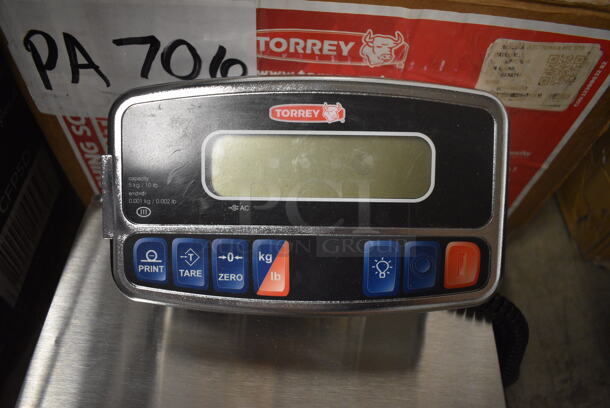 BRAND NEW IN BOX! Torrey Model PPC Stainless Steel Commercial Countertop Food Portioning Scale. 10x10x4, 7x2x4.5. Tested and Working! - Image 4 of 8