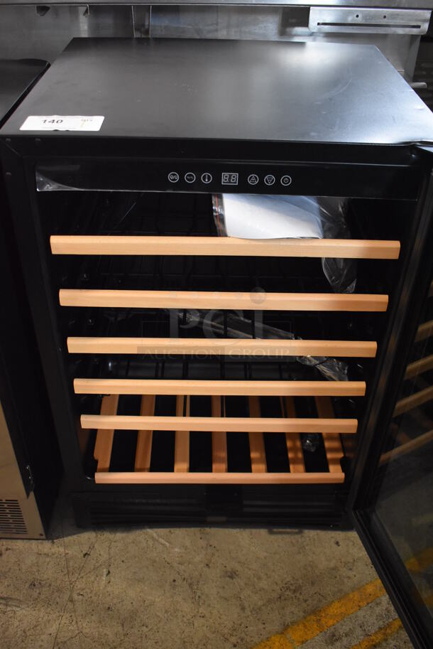 BRAND NEW SCRATCH AND DENT! Avanti WCR506SS Metal Commercial Wine Chiller Merchandiser. 115 Volts, 1 Phase. Tested and Working! - Image 4 of 6