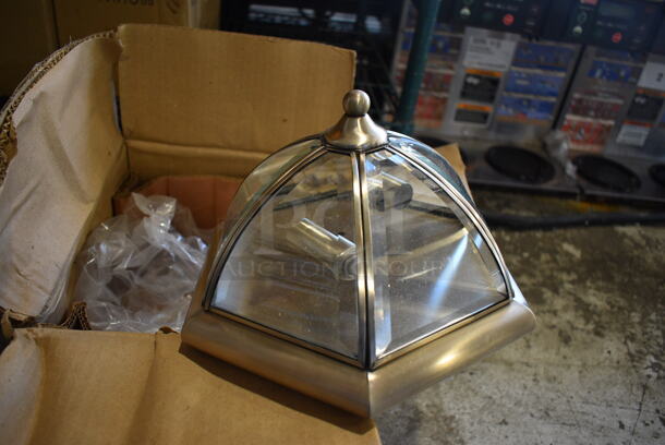 BRAND NEW SCRATCH AND DENT! Metal Light Fixture. - Image 2 of 6