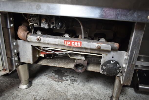 Imperial IFST-25 Stainless Steel Commercial Countertop Propane Gas Powered Deep Fat Fryer w/ 2 Metal Fry Baskets. 55,000 BTU.  - Image 7 of 8