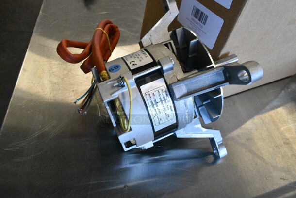 BRAND NEW SCRATCH AND DENT! HP00947750 Vulcan 00-947750 Motor, Convection, Fan, 250W - Image 4 of 4