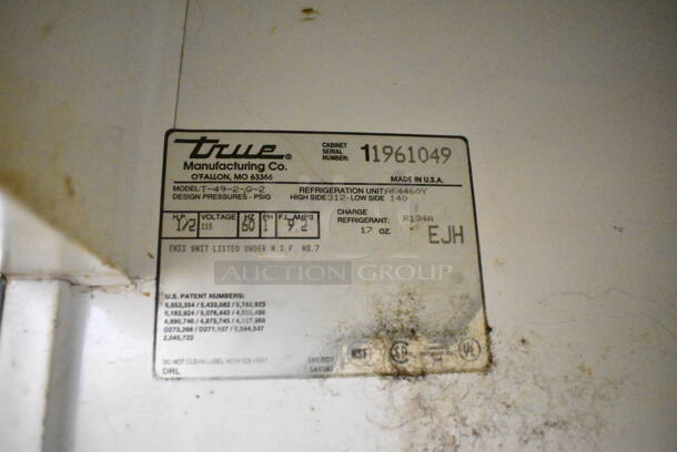 True T-49-2-G-2 Stainless Steel Commercial 4 Half Size Door Reach In Cooler on Commercial Casters. 115 Volts, 1 Phase. Tested and Working! - Image 8 of 8