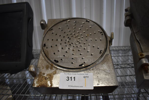 Metal Commercial Pelican Head w/ Grating Blade. Missing Front Piece. 11x10x12 - Image 1 of 4