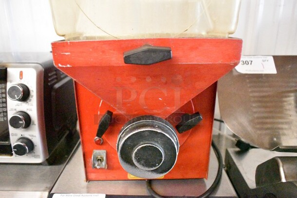Olde Tyme PN1 Stainless Steel Commercial Countertop Nut Grinder. 115 Volts, 1 Phase. Tested and Working! - Image 5 of 6